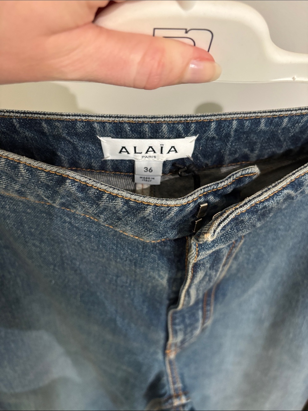 Alaïa Petal Blue Wide-Leg Curved Hem Jeans NWT FR 36 / US 4 - Picture 3 of 10